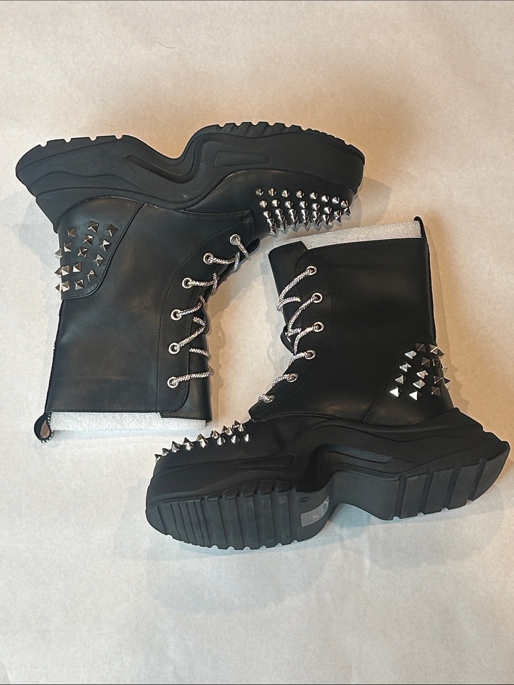 Cape Robbin Black Spike Studded gothic Platform Combat Boots lace up Women 9 new